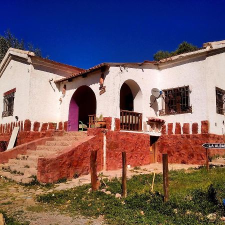 Hostal La Albahaca Tilcara Exterior photo