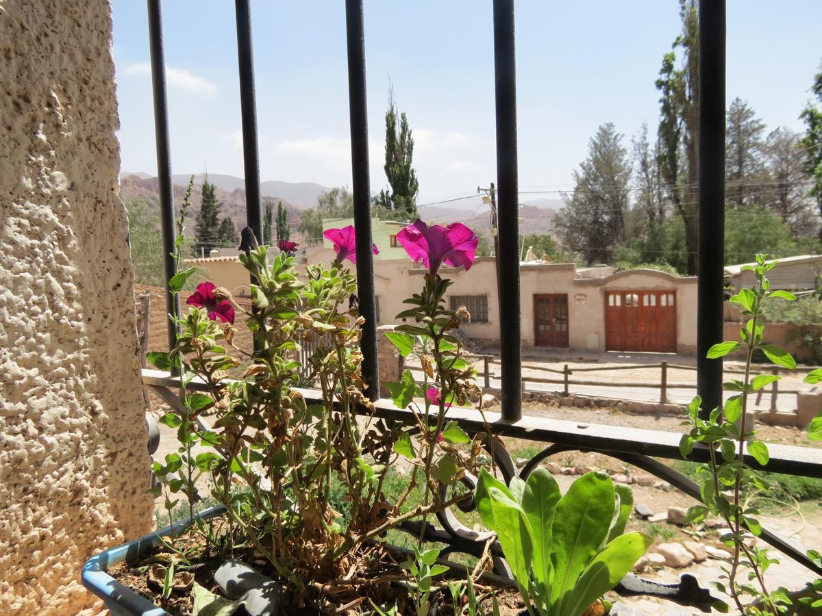 Hostal La Albahaca Tilcara Exterior photo